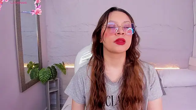 lanna 18  online show from 12, 5, 2026