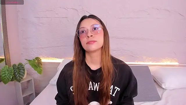 lanna 18  online show from 21, 2, 2026