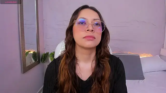 lanna 18  online show from 30, 5, 2026
