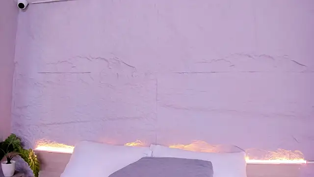 lanna 18  online show from 8, 1, 2026