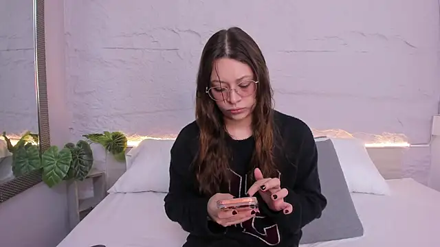 Snapshot of lanna_18_ chatting on 6, 3, 2026 lanna 18 online show from 6, 3, 2026