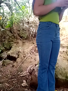 him220 online show from 15, 4, 2026