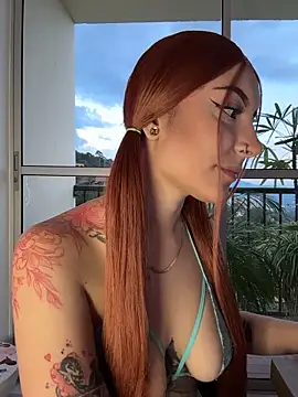 alesziarose  online show from 7, 3, 2026