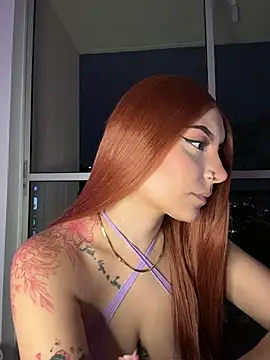 alesziarose  online show from 4, 3, 2026