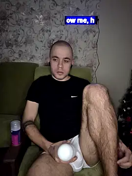 Snapshot of TvoY_bOy1 chatting on 13, 1, 2026 TvoY bOy1 online show from 13, 1, 2026