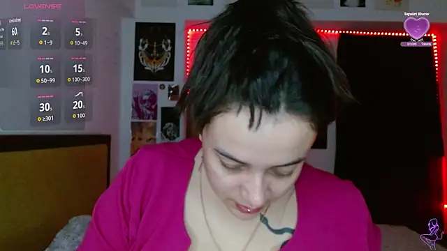 Snapshot of Nova-Satela chatting on 22, 4, 2026 Nova-Satela online show from 22, 4, 2026