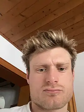 Fitlover1994 online show from 11, 1, 2026