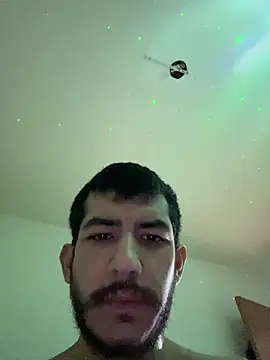 Snapshot of vinihfeh chatting on 10, 6, 2026 vinihfeh online show from 10, 6, 2026