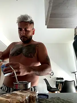 LittleRoccoph online show from 13, 1, 2026