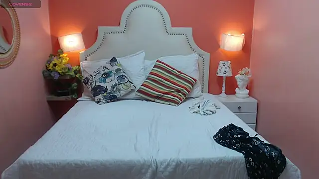 Dalila Najjar  online show from 12, 1, 2026