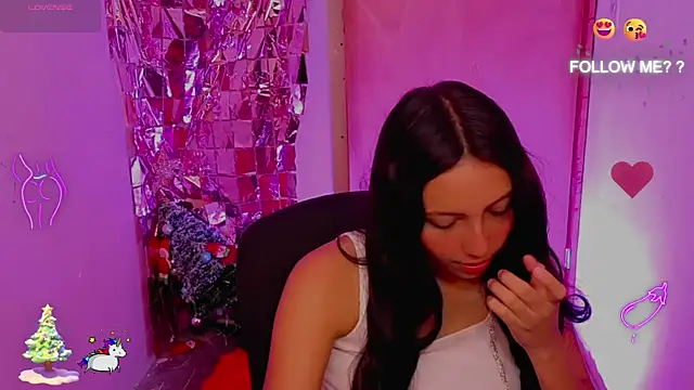 Snapshot of Julieta_26_ chatting on 12, 1, 2026 Julieta 26 online show from 12, 1, 2026