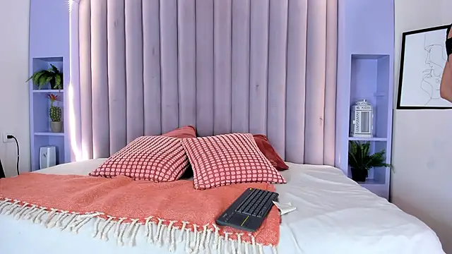 Snapshot of AmberStonne__ chatting on 3, 2, 2026 AmberStonne online show from 3, 2, 2026