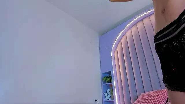 Snapshot of AmberStonne__ chatting on 20, 2, 2026 AmberStonne online show from 20, 2, 2026