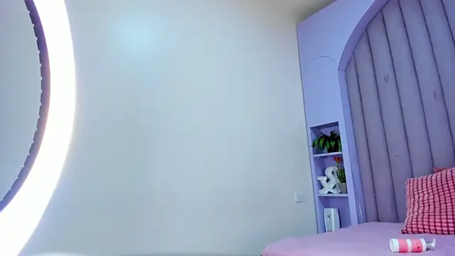 Snapshot of AmberStonne__ chatting on 16, 2, 2026 AmberStonne online show from 16, 2, 2026