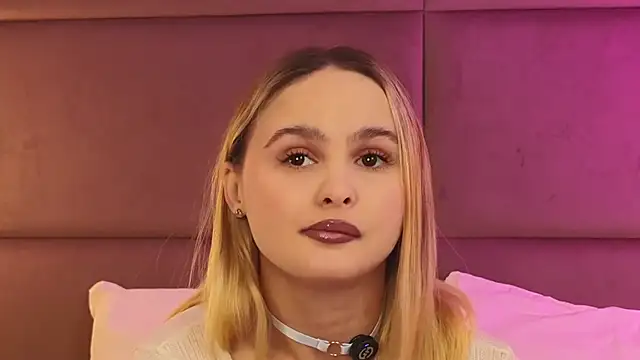 Snapshot of KittyOdley chatting on 6, 1, 2026 KittyOdley online show from 6, 1, 2026