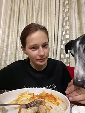 Lily Viola online show from 2, 6, 2026