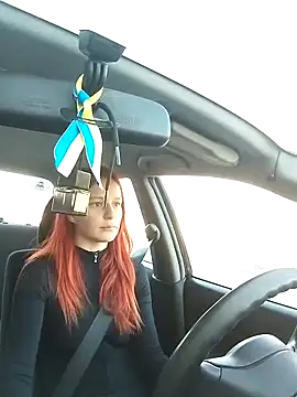 Lily Viola online show from 12, 3, 2026