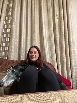 Lily Viola online show from 25, 5, 2026