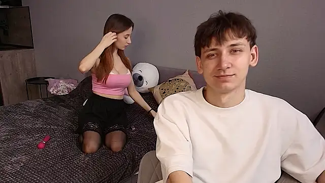 Candyy Molly online show from 1, 2, 2026