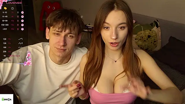 Candyy Molly online show from 4, 3, 2026