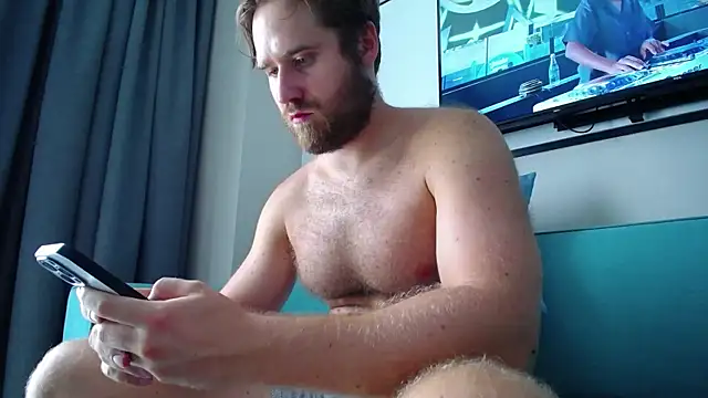 Snapshot of LorenzoLux chatting on 31, 5, 2026 LorenzoLux online show from 31, 5, 2026