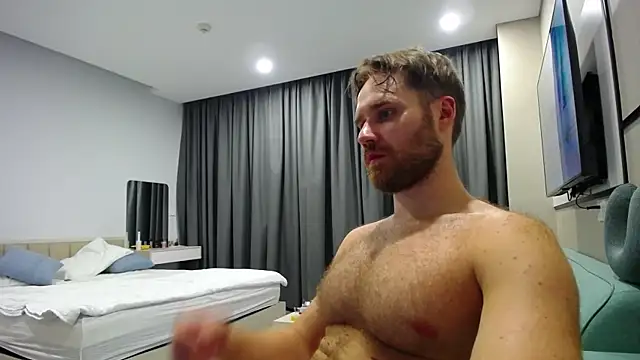 LorenzoLux online show from 7, 4, 2026