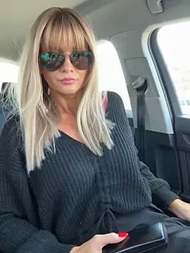 NaughtyNinky online show from 13, 3, 2026