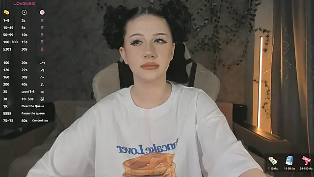 Necucubi02 online show from 30, 5, 2026