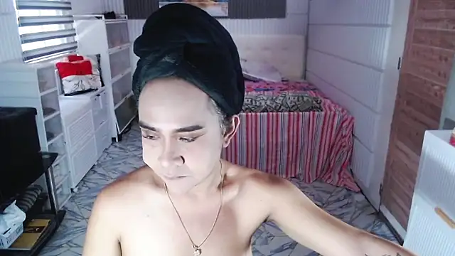 MShealthyCumTS69 online show from 23, 4, 2026