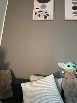 Luna licous online show from 15, 6, 2026