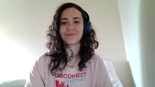 Snapshot of Dirty_Pink chatting on 5, 3, 2026 Dirty Pink online show from 5, 3, 2026