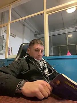 allee2206 online show from 21, 4, 2026