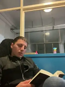 allee2206 online show from 12, 4, 2026