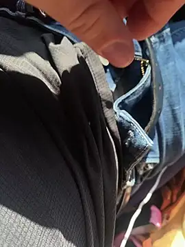 allee2206 online show from 10, 3, 2026