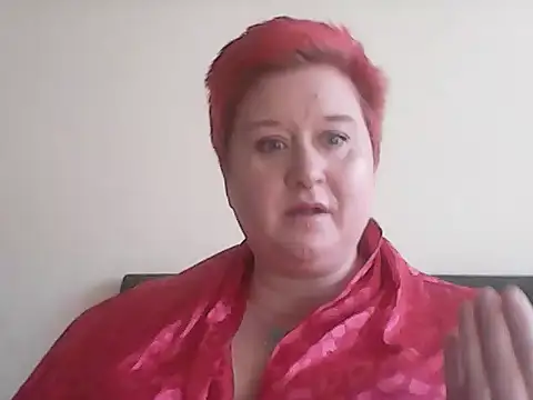 Snapshot of BustyRedxx chatting on 23, 4, 2026 BustyRedxx online show from 23, 4, 2026