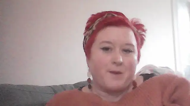 BustyRedxx online show from 8, 3, 2026