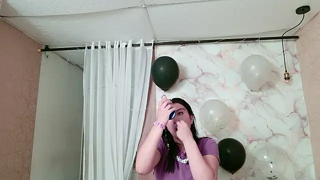 Snapshot of AdanNdEva chatting on 16, 2, 2026 AdanNdEva online show from 16, 2, 2026