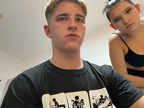 foxandbunny1 online show from 10, 1, 2026