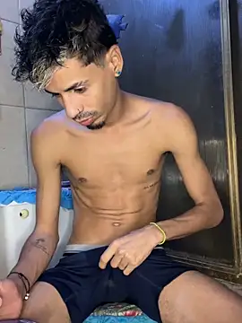 Snapshot of alexx_23cm chatting on 4, 4, 2026 alexx 23cm online show from 4, 4, 2026