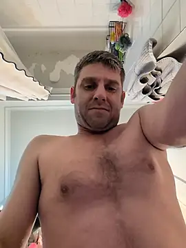 Snapshot of RyanTow06011148 chatting on 25, 6, 2026 RyanTow06011148 online show from 25, 6, 2026