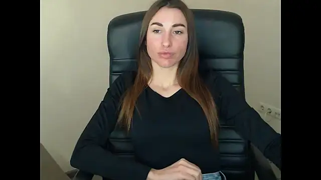 cammila horn online show from 12, 1, 2026