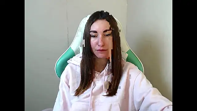 cammila horn online show from 3, 3, 2026