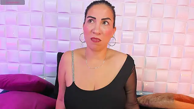 AmberJoyMilf online show from 22, 5, 2026