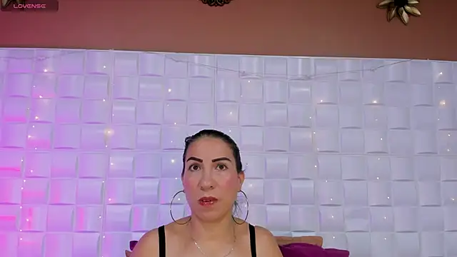 AmberJoyMilf online show from 30, 5, 2026