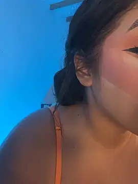 Isabella Belmont online show from 11, 3, 2026