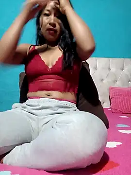 Saraa xx online show from 11, 4, 2026