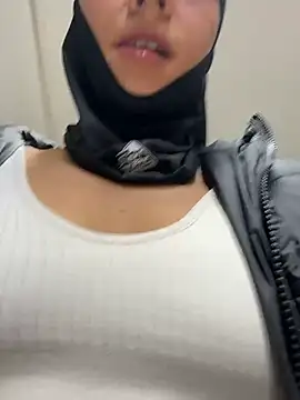 TaylorrHill online show from 4, 3, 2026