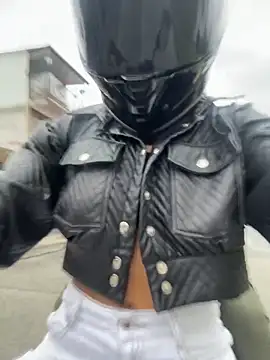 TaylorrHill online show from 11, 4, 2026