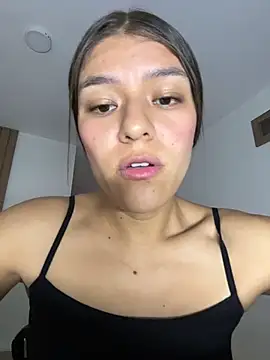 Snapshot of TaylorrHill chatting on 9, 7, 2026 TaylorrHill online show from 9, 7, 2026