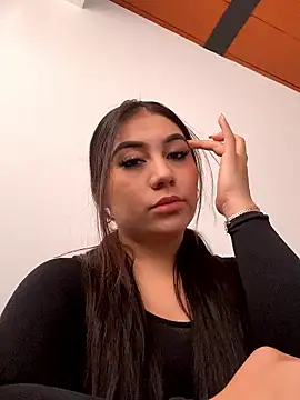 LatinaFireX online show from 10, 1, 2026